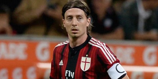 40 อันดับ ดาวเตะขั้นเทพที่เซ็นฟรีเดือนมกราคมนี้ได้เลย montolivo1 - 40 อันดับ ดาวเตะขั้นเทพที่เซ็นฟรีเดือนมกราคมนี้ได้เลย